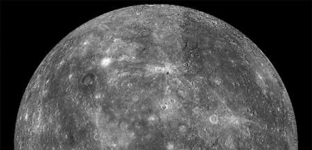 Планета Меркурий, как её увидел зонд «Мессенджер» в 2011 году