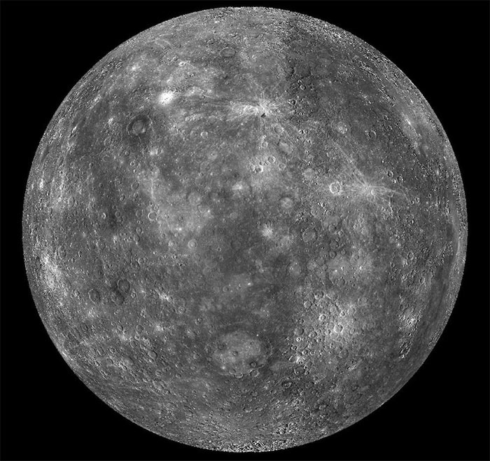 Планета Меркурий, как её увидел зонд «Мессенджер» в 2011 году