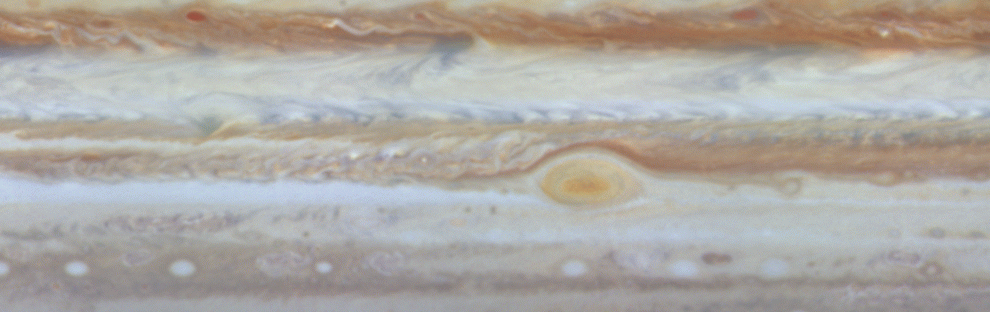 Анимация составленная из фотографий атмосферы Юпитера дает неплохое представление о движении красного пятна по её поверхности
