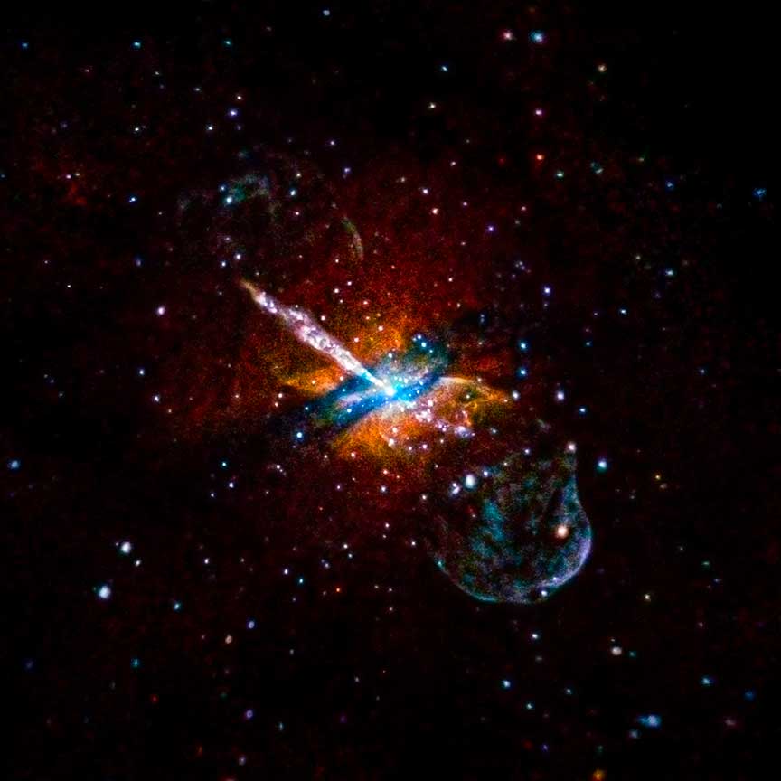 Джет на рентгеновском снимке галактики Центавр А, составленный из фотографий космической рентгеновской обсерватории «Чандра»